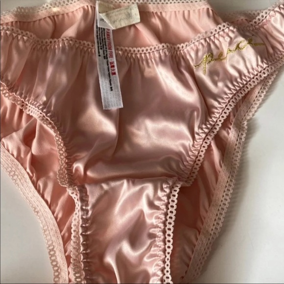 Free People Intimates & Sleepwear Fp Intimately Silky Smooth Satin